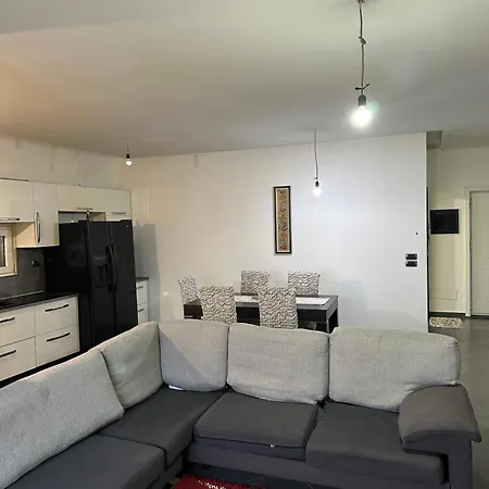 شقة Toto Luxury Center فيير