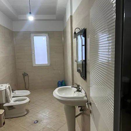 Toto Luxury Center Fier
